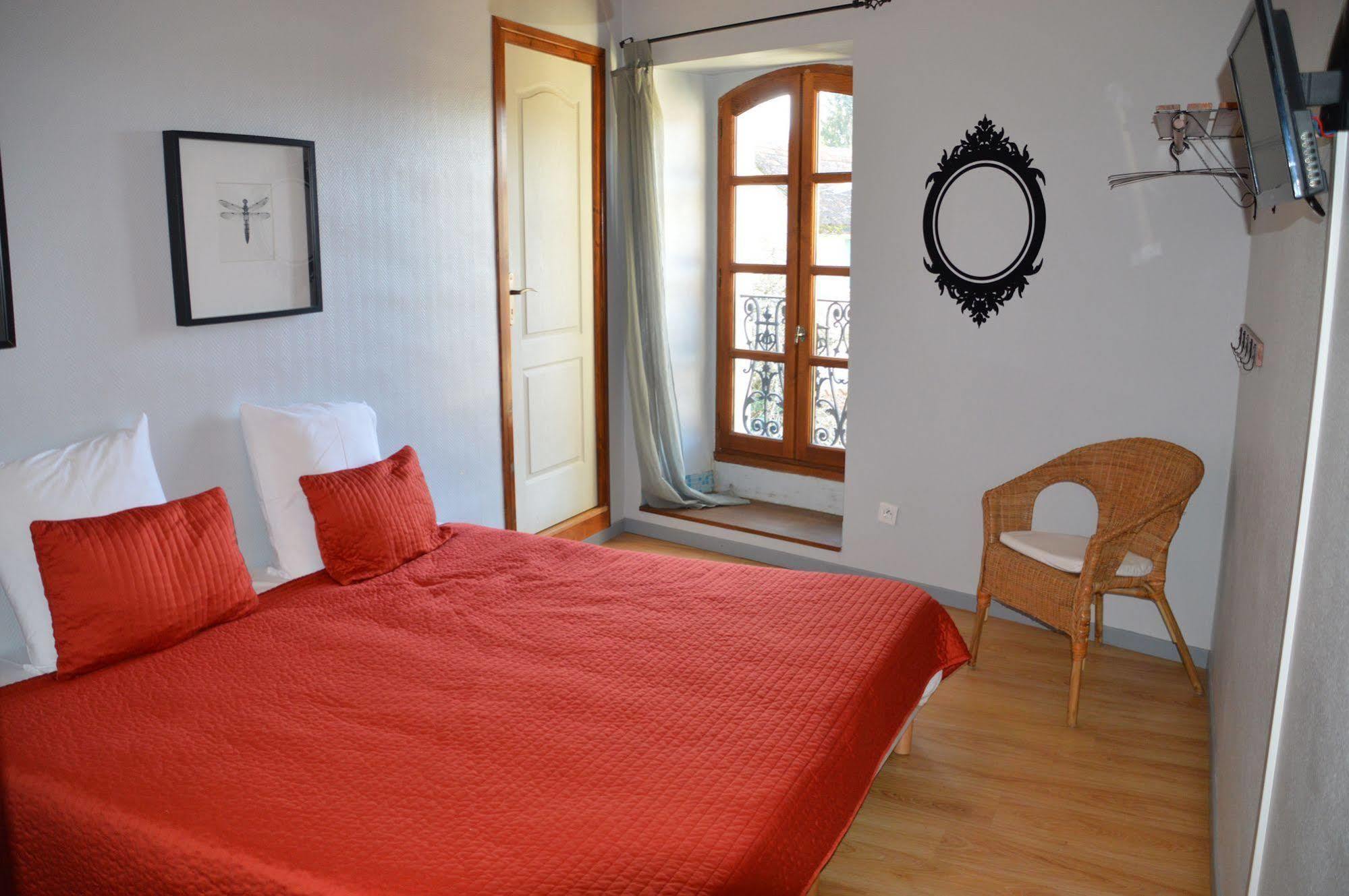 Maison Maxil Hotel Massat Ngoại thất bức ảnh